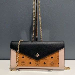 Mcm wallet